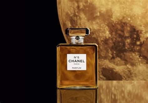 chanel qatar airport|Chanel unveils fragrance boutique with Qatar Duty Free .